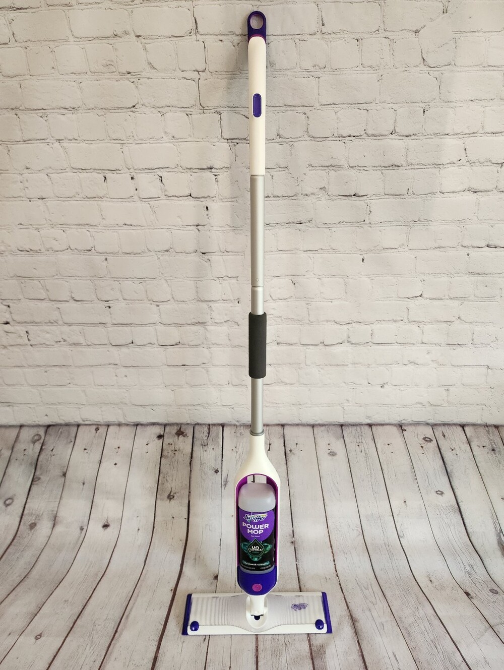 Swiffer All in One Battery Powered Spray Mop Floor Cleaner w\ Swivel Head